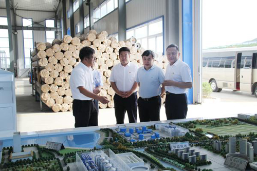 中央廣播電視總臺央廣遼寧站站長(cháng)田彤蒞臨一諾產(chǎn)業(yè)園調研 中央廣播電視總臺央廣遼寧站站長(cháng)田彤蒞臨一諾產(chǎn)業(yè)園調研